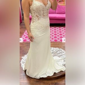 Oxford Street Wedding Dress, NWOT Size 12